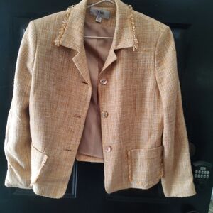 Le Suit Women's Textured Tan Skirt Suite